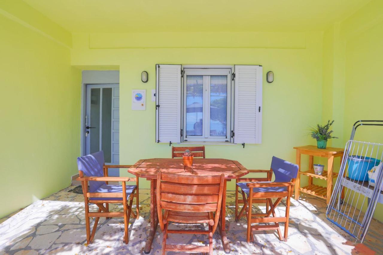 Kaminaki Beachfront Apartments Νησάκι Εξωτερικό φωτογραφία