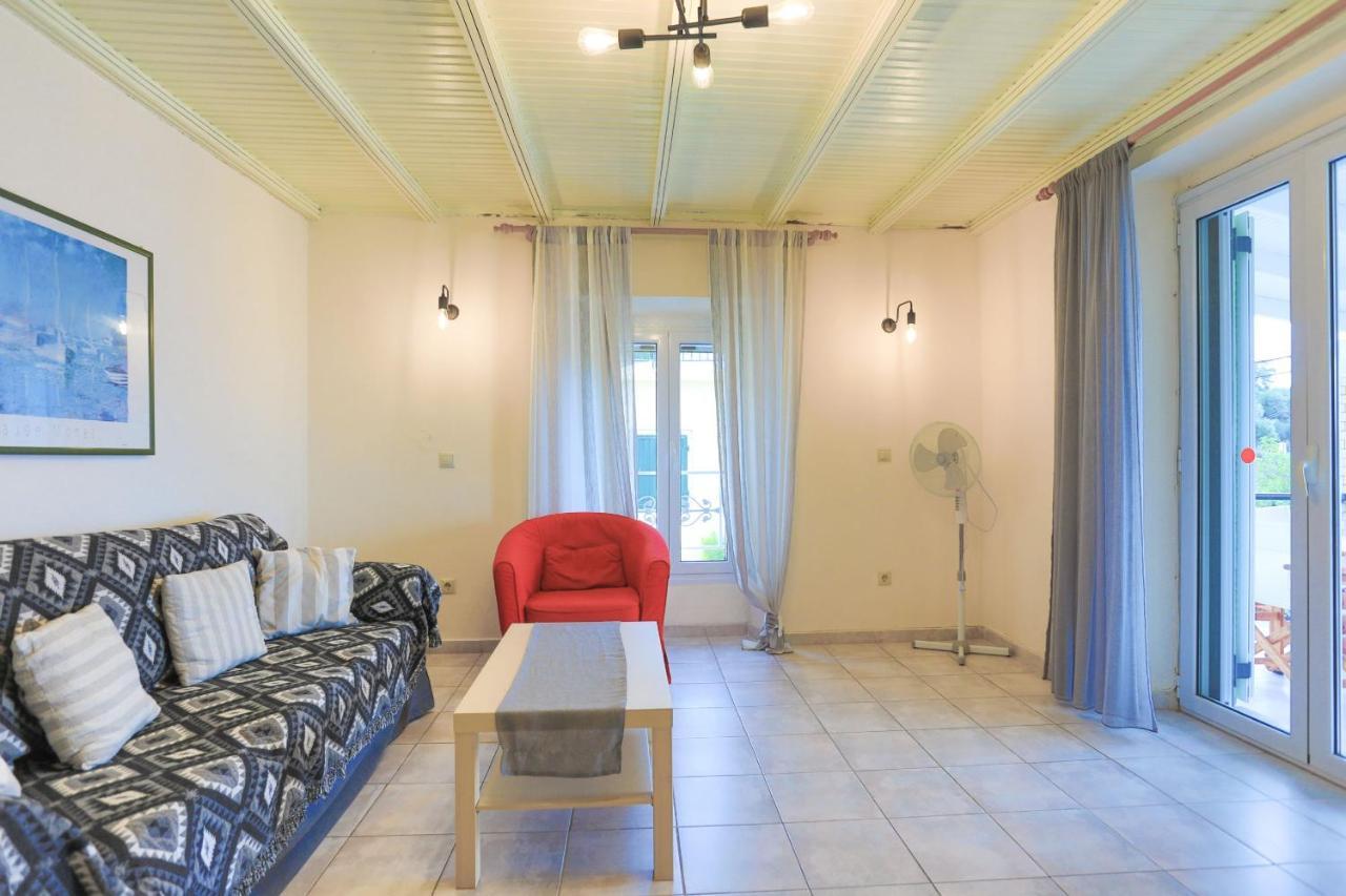 Kaminaki Beachfront Apartments Νησάκι Εξωτερικό φωτογραφία