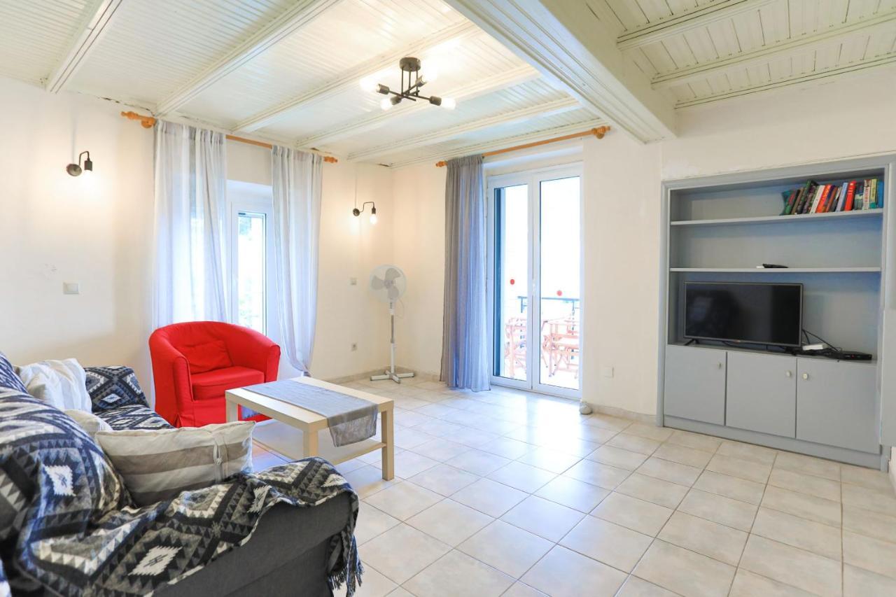 Kaminaki Beachfront Apartments Νησάκι Εξωτερικό φωτογραφία