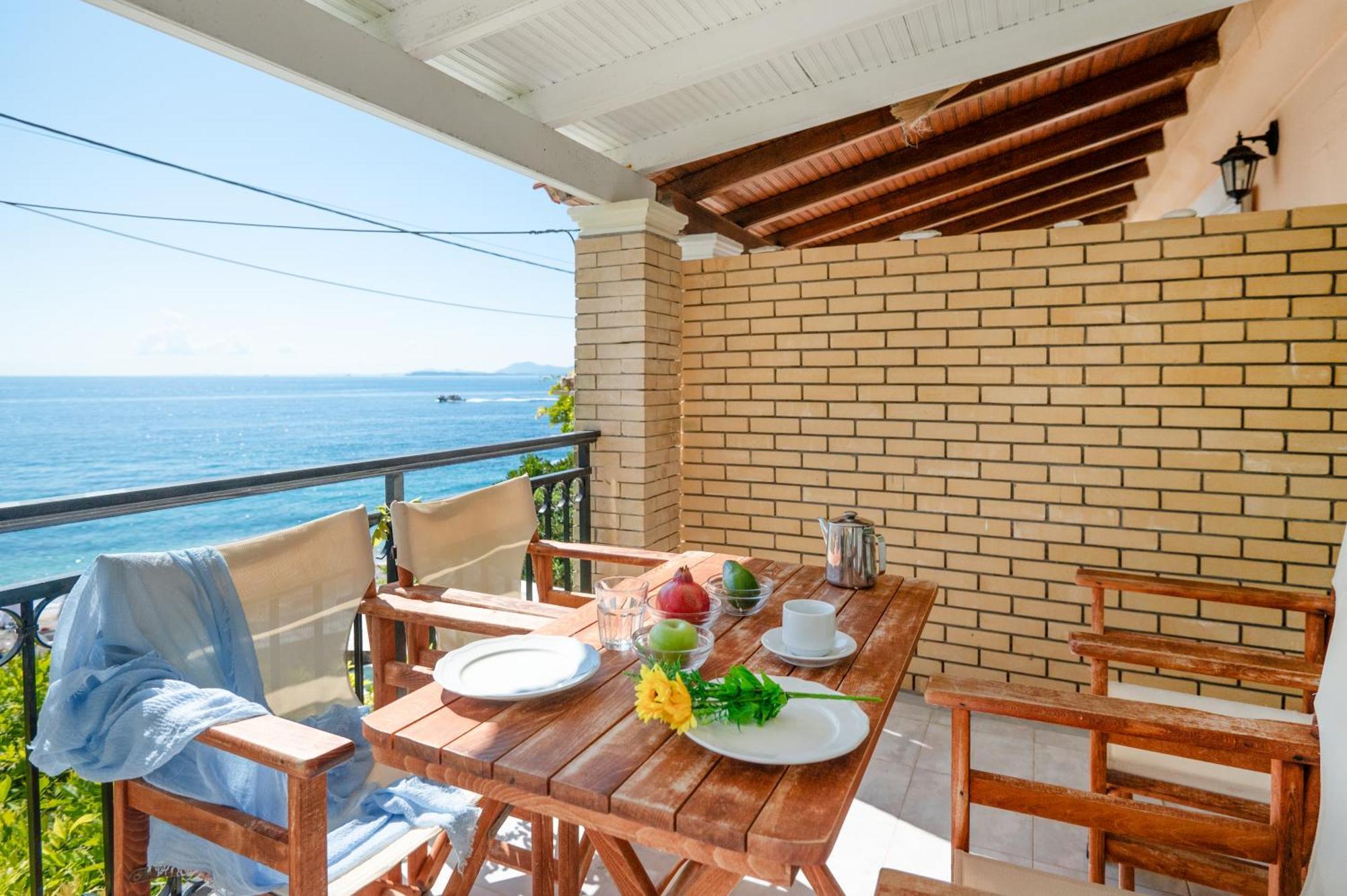 Kaminaki Beachfront Apartments Νησάκι Εξωτερικό φωτογραφία